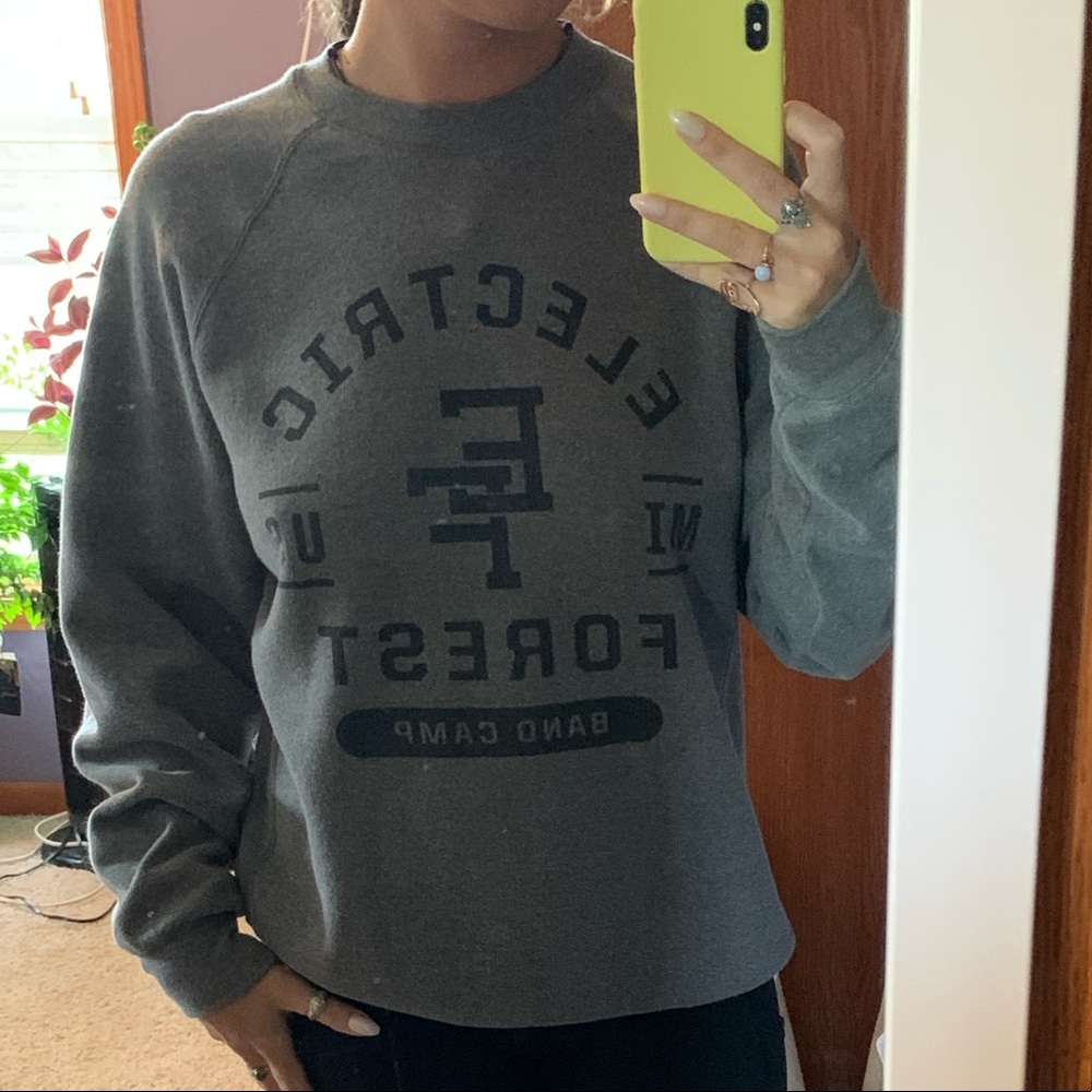 Festival crew neck